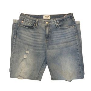 COPY - Levi’s Mid Rise Boyfriend Jeans